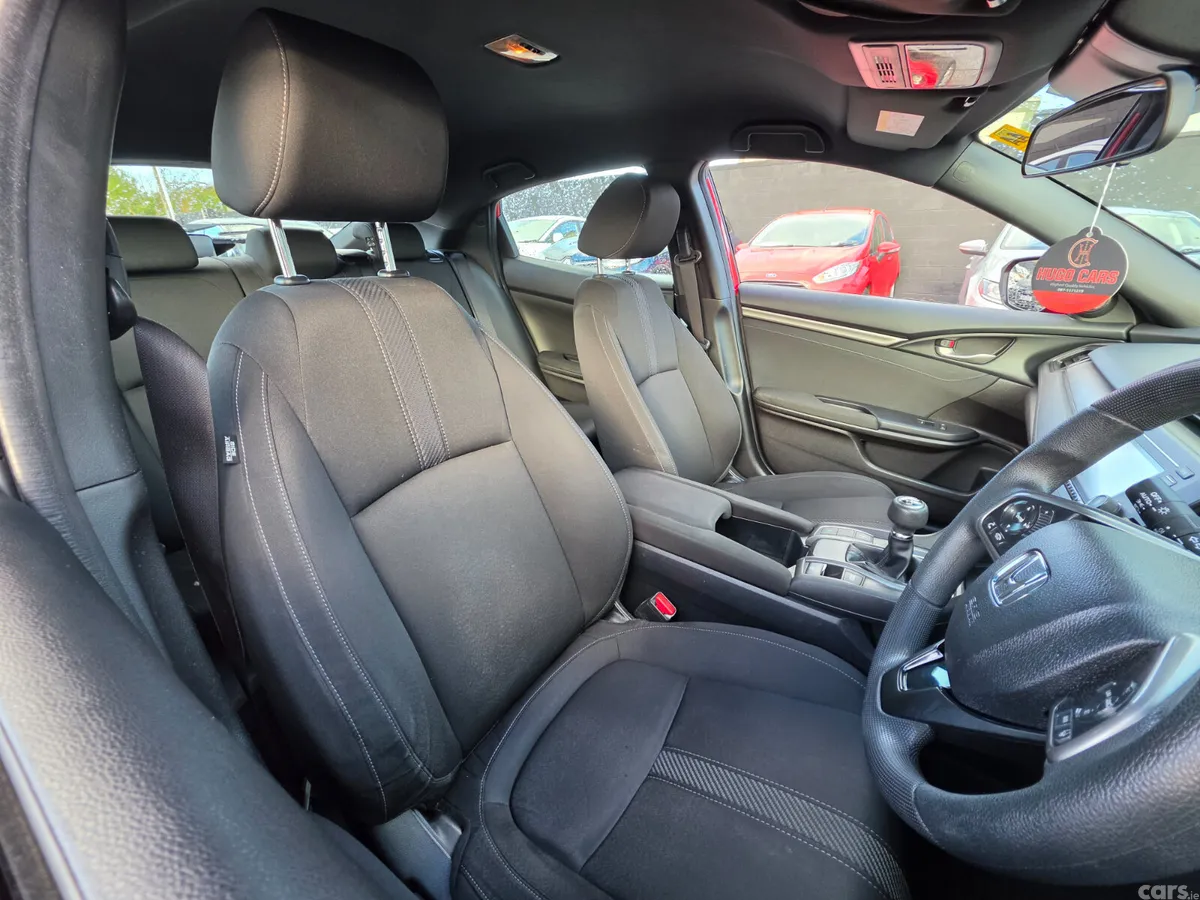 Honda Civic Hatchback, Petrol, 2017, Red
