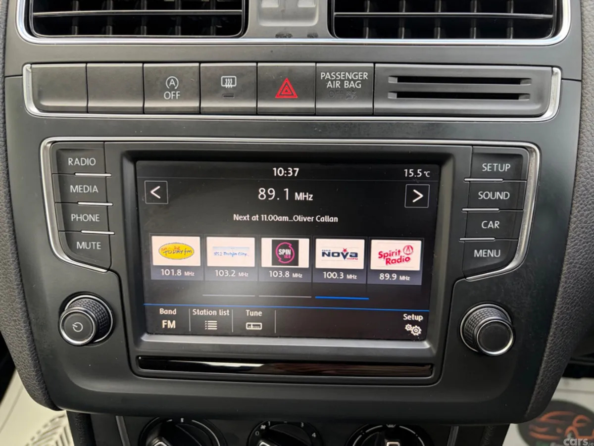 Volkswagen Polo Hatchback, Petrol, 2016, Red