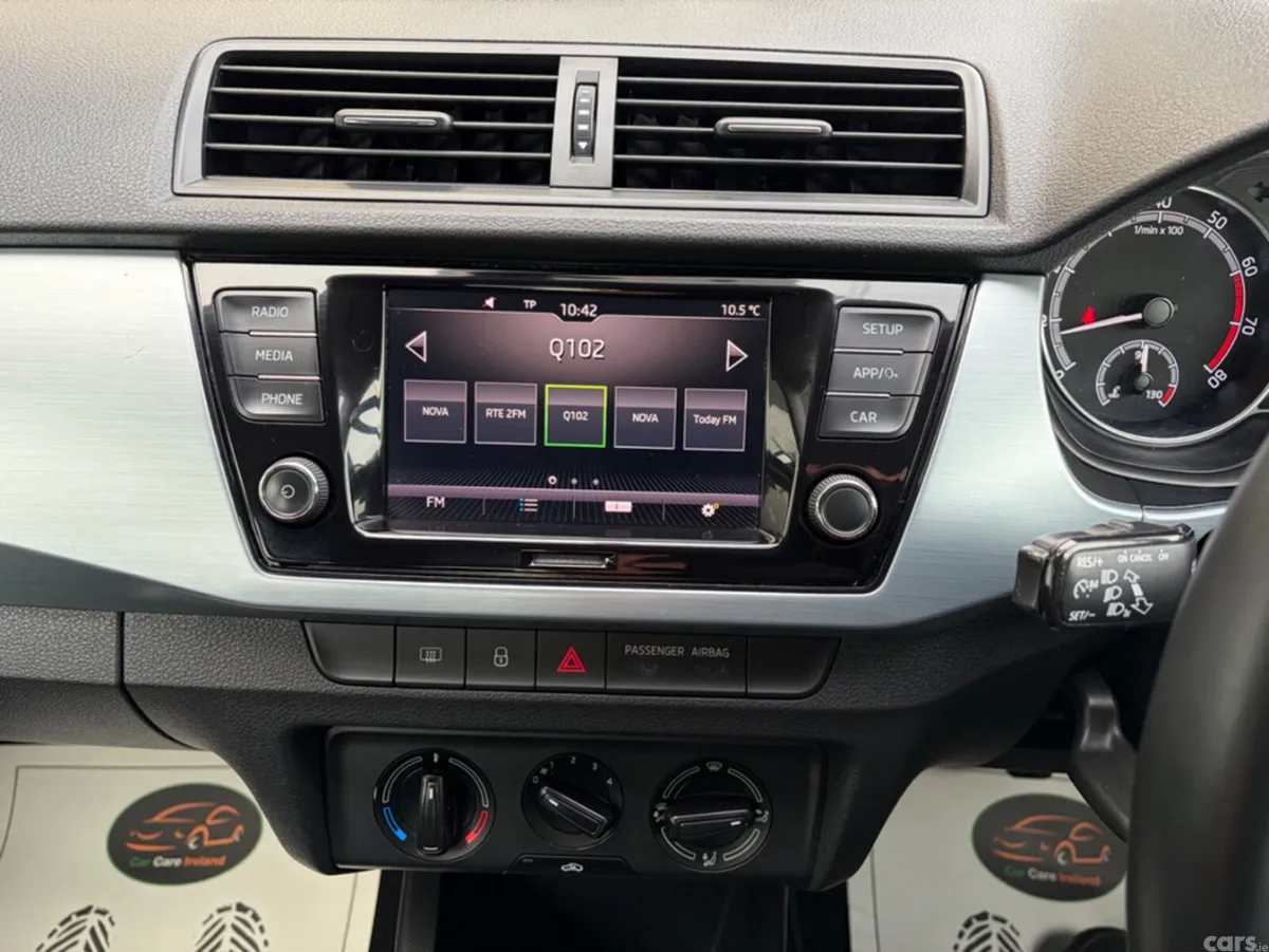 Skoda Fabia Hatchback, Petrol, 2019, Grey