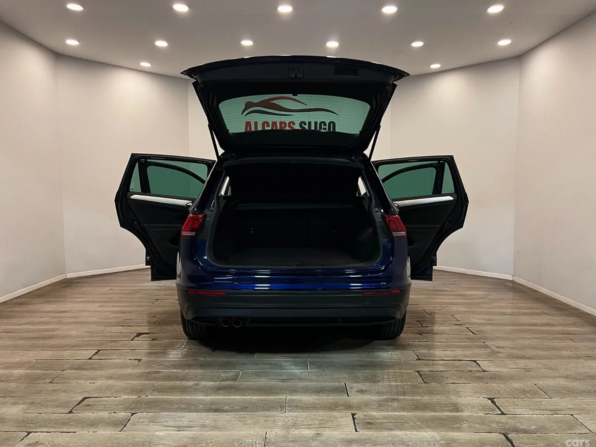Volkswagen Tiguan SUV, Diesel, 2017, Blue