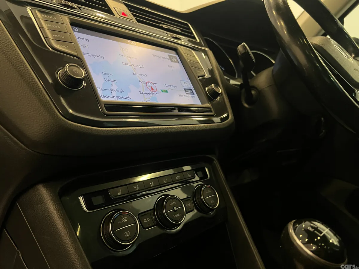 Volkswagen Tiguan SUV, Diesel, 2017, Blue