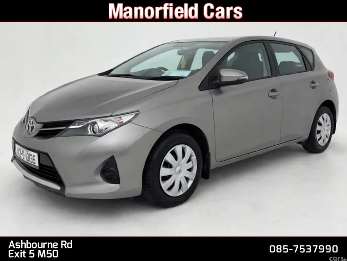 Toyota Auris Hatchback, Petrol, 2014, Grey