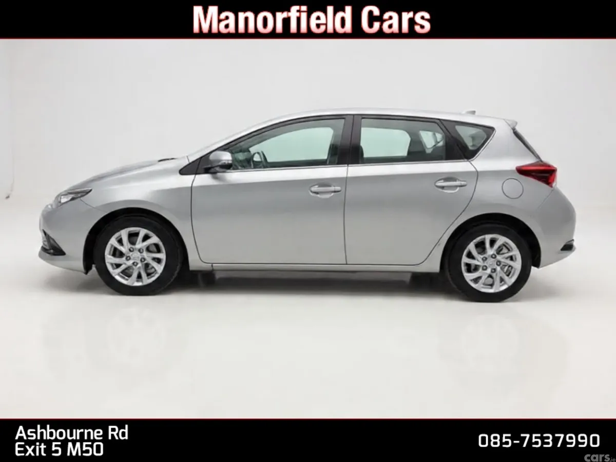 Toyota Auris Hatchback, Petrol, 2019, Grey