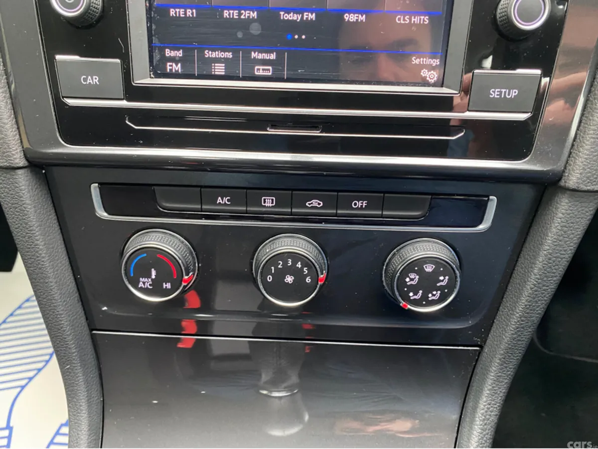 Volkswagen Golf Hatchback, Diesel, 2019, White