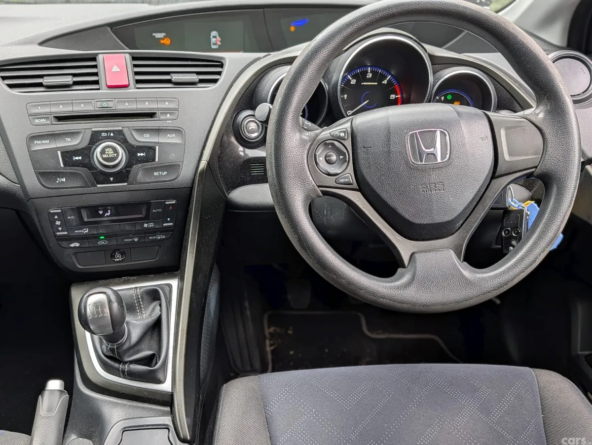 Honda Civic Hatchback, Diesel, 2014, Beige