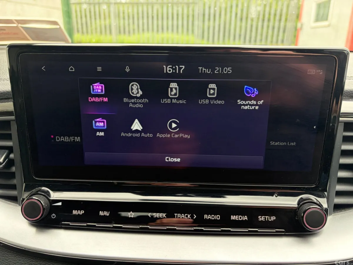Kia Ceed Hatchback, Petrol, 2022, Red