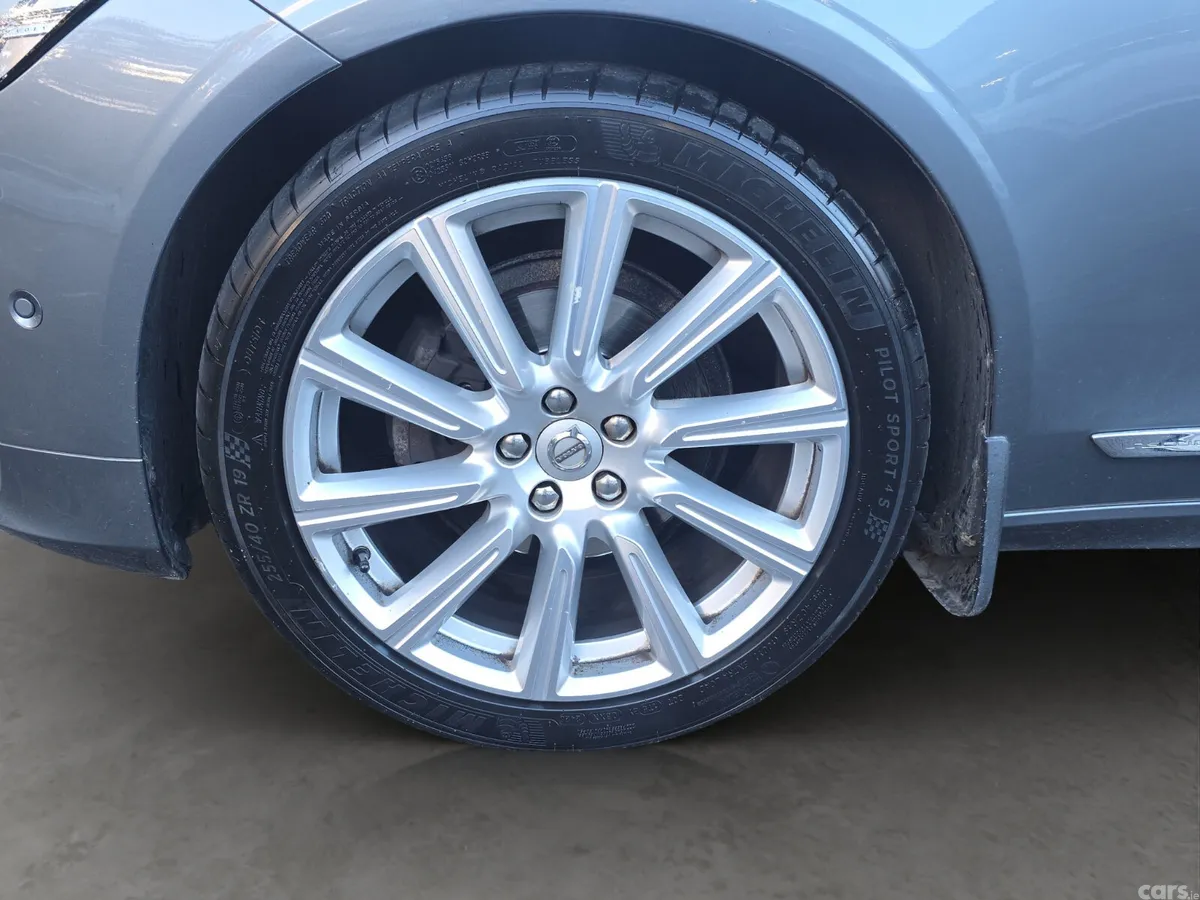Volvo V90 Estate, Diesel, 2021, Grey