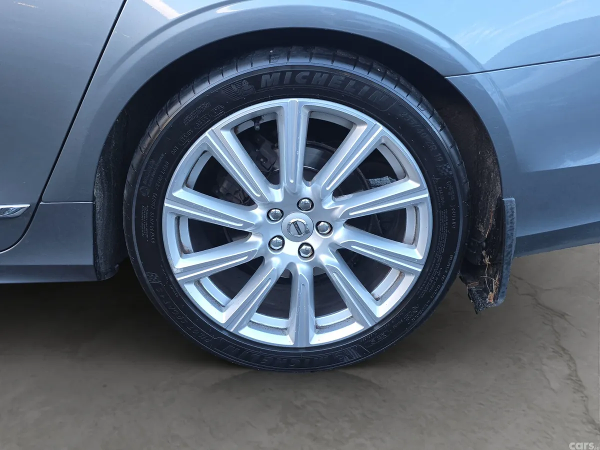 Volvo V90 Estate, Diesel, 2021, Grey