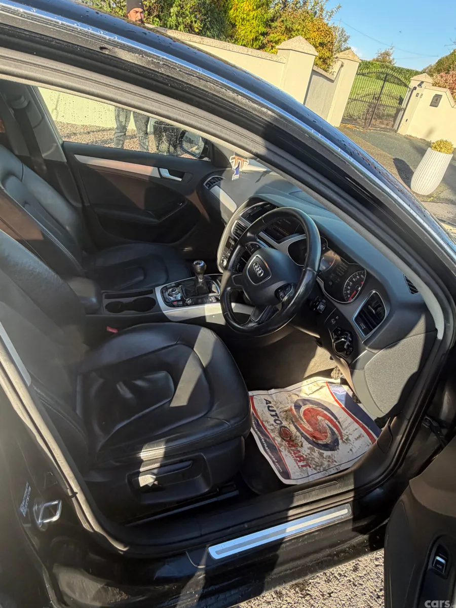 Audi A4 Saloon, Diesel, 2013, Black