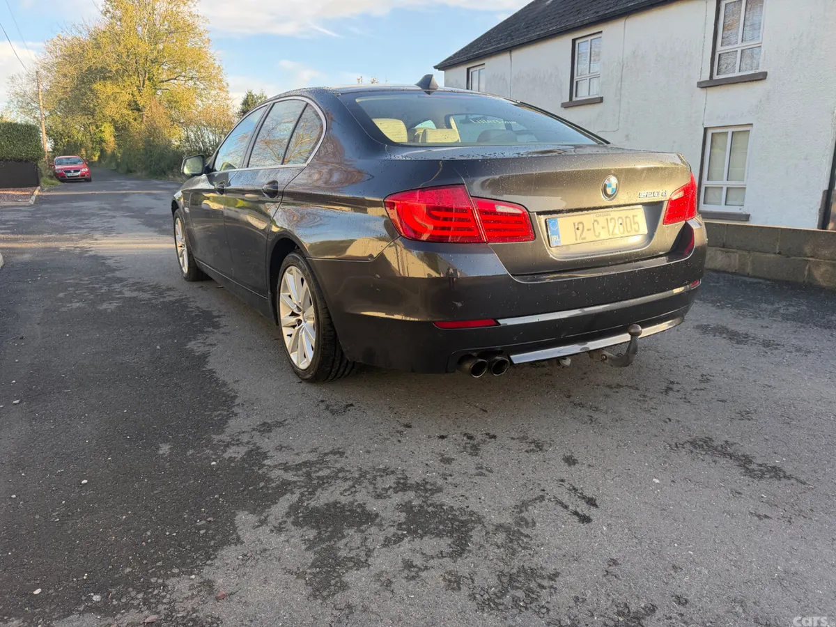 BMW 5-Series Saloon, Diesel, 2012, Grey