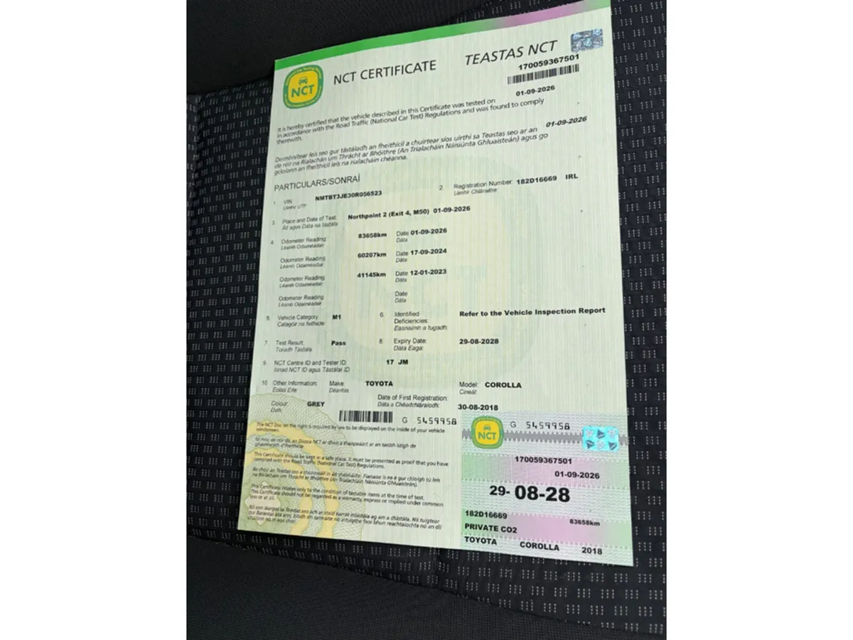 Toyota Corolla Saloon, Petrol, 2018, Grey