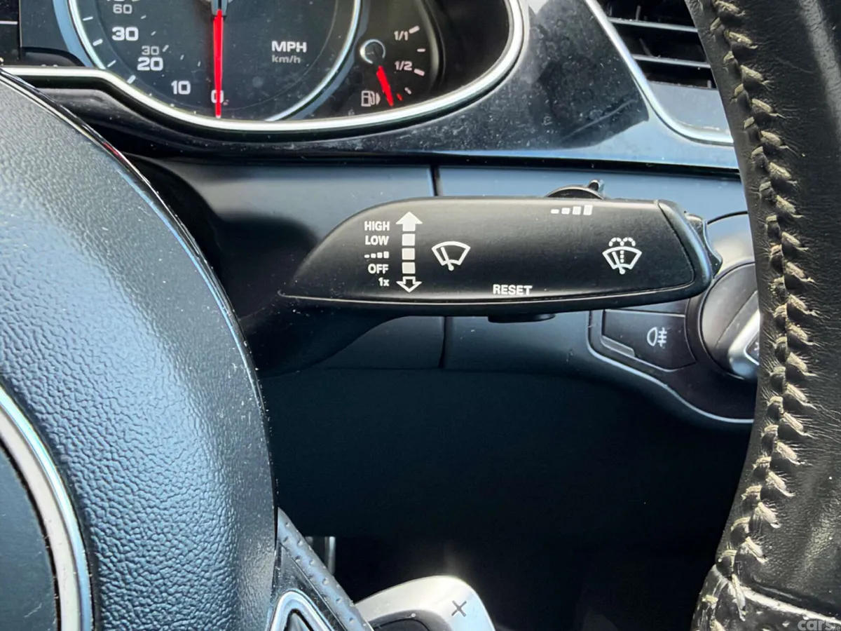 Audi A4 Saloon, Diesel, 2015, Red