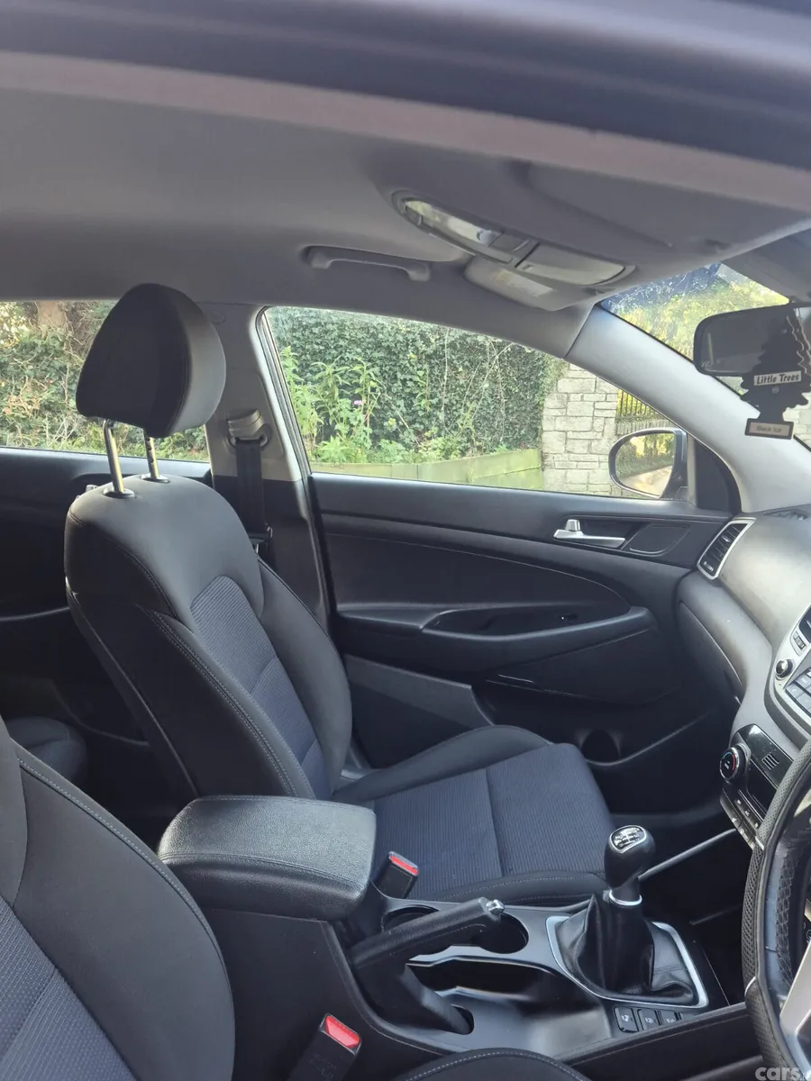 Hyundai Tucson SUV, Diesel, 2017, Grey