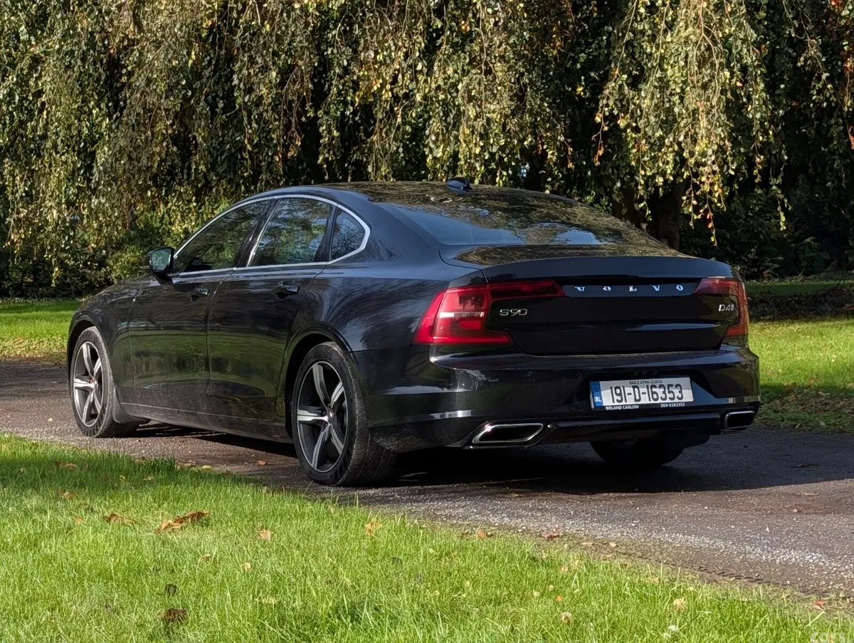 Volvo S90 Saloon, Diesel, 2019, Black