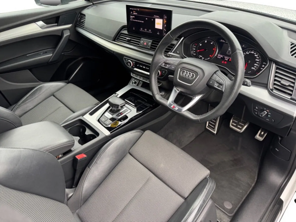 Audi Q5 Estate, Diesel, 2022, White