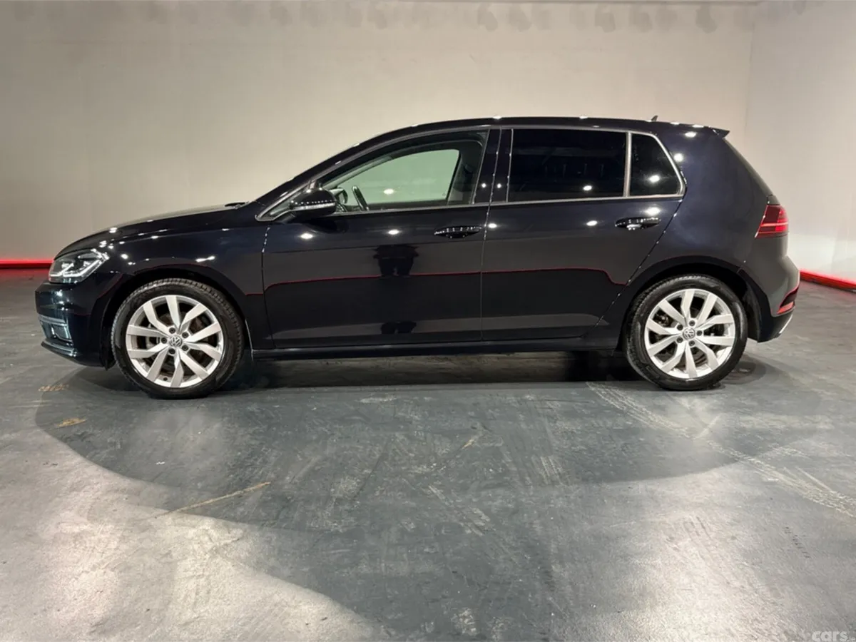 Volkswagen Golf Hatchback, Petrol, 2018, Black