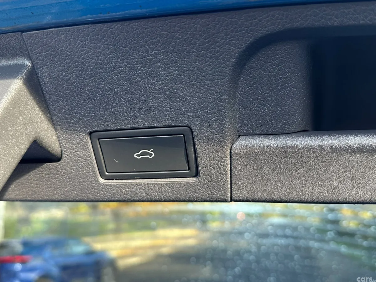 Volkswagen Arteon Hatchback, Diesel, 2022, Blue