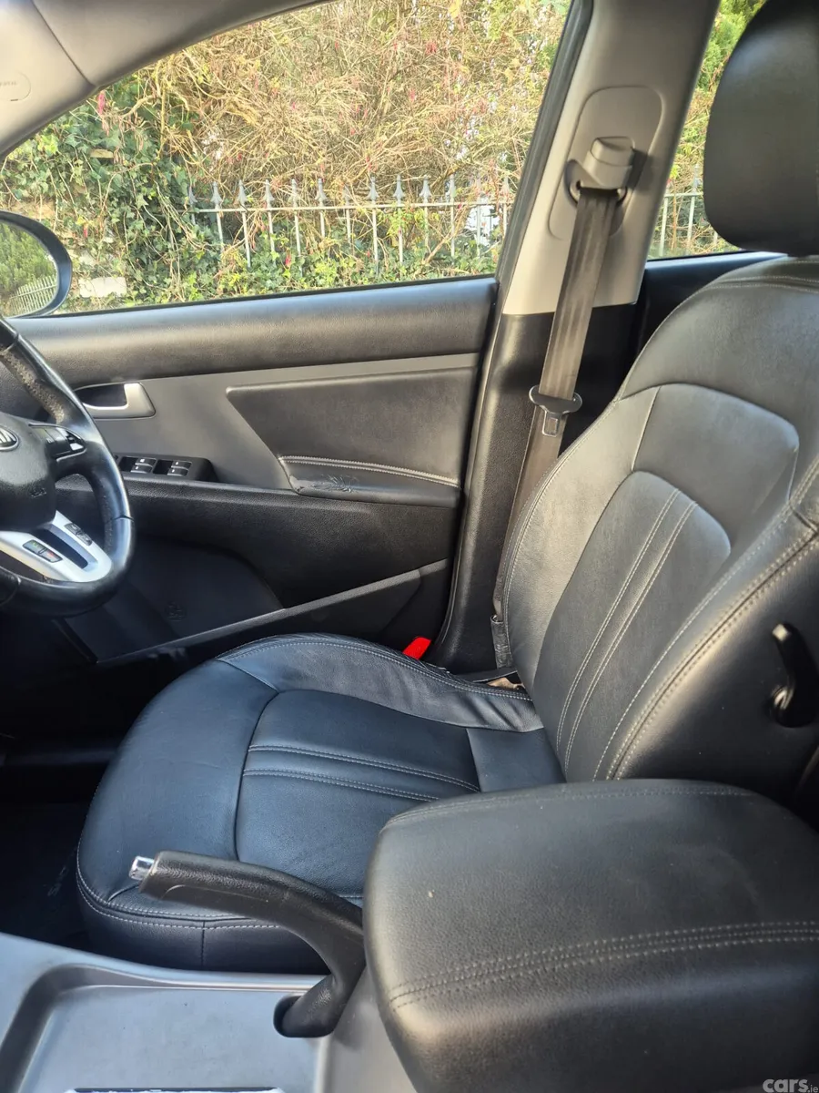 Kia Sportage SUV, Diesel, 2015, Silver