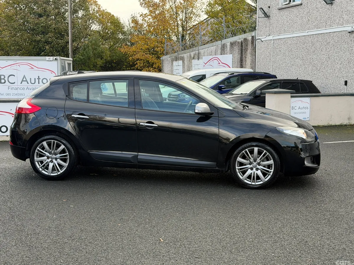 Renault Megane Hatchback, Diesel, 2011, Black