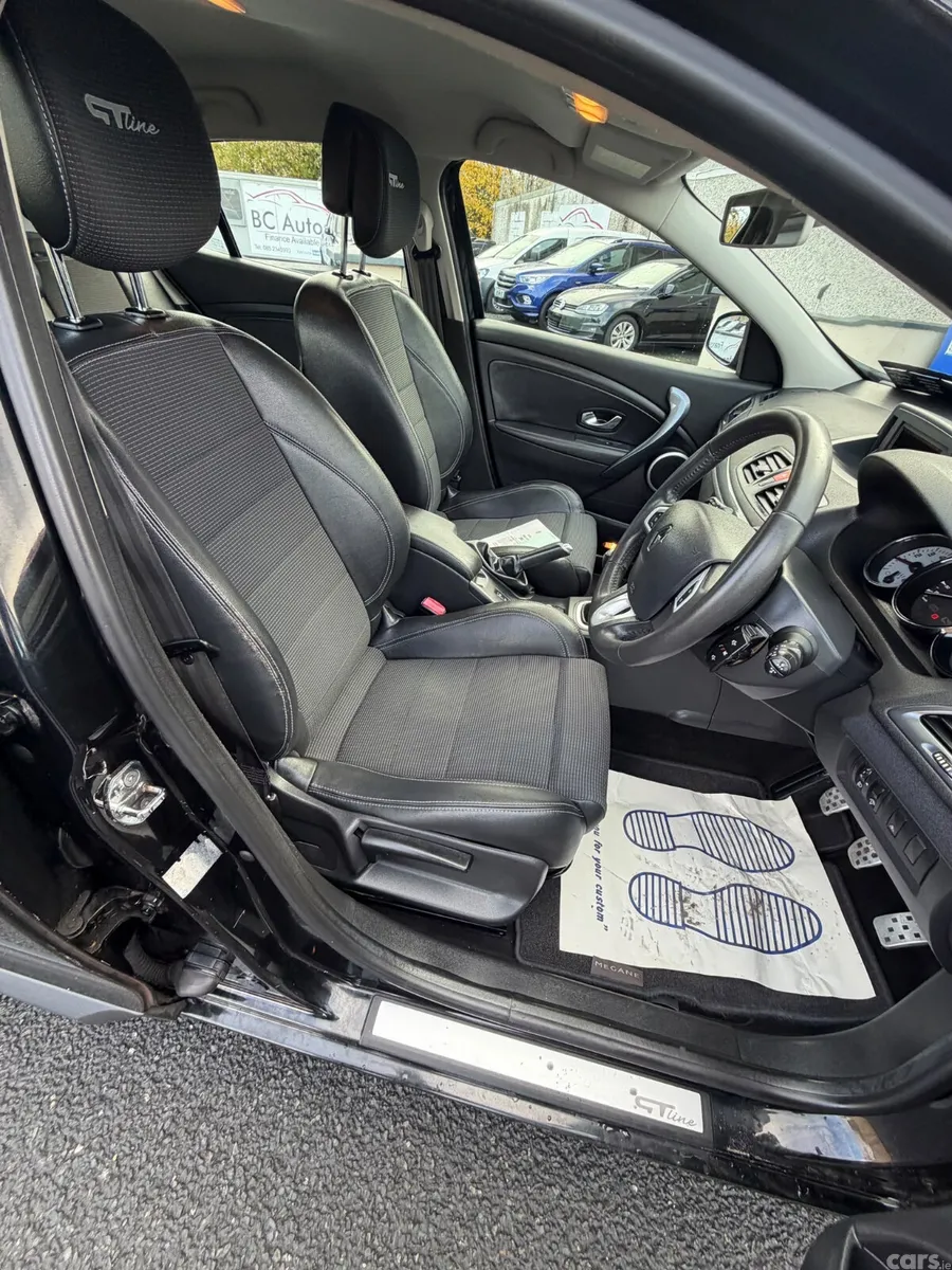 Renault Megane Hatchback, Diesel, 2011, Black