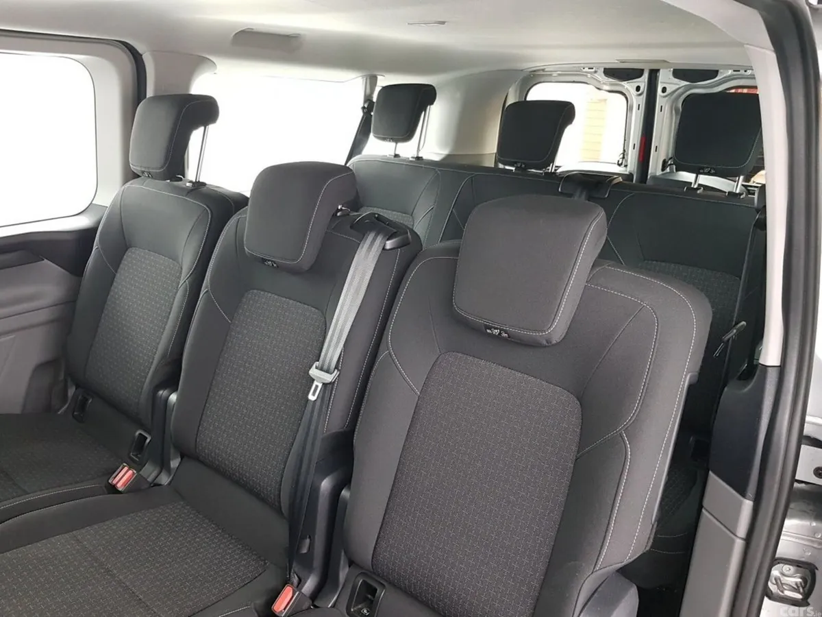 Ford Transit Custom MPV, Petrol Plug-in Hybrid, 2026, Grey