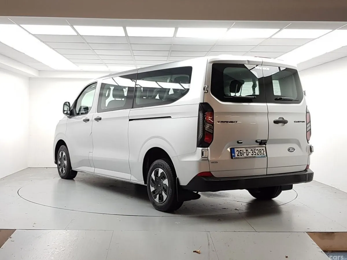 Ford Transit Custom MPV, Petrol Plug-in Hybrid, 2026, Grey