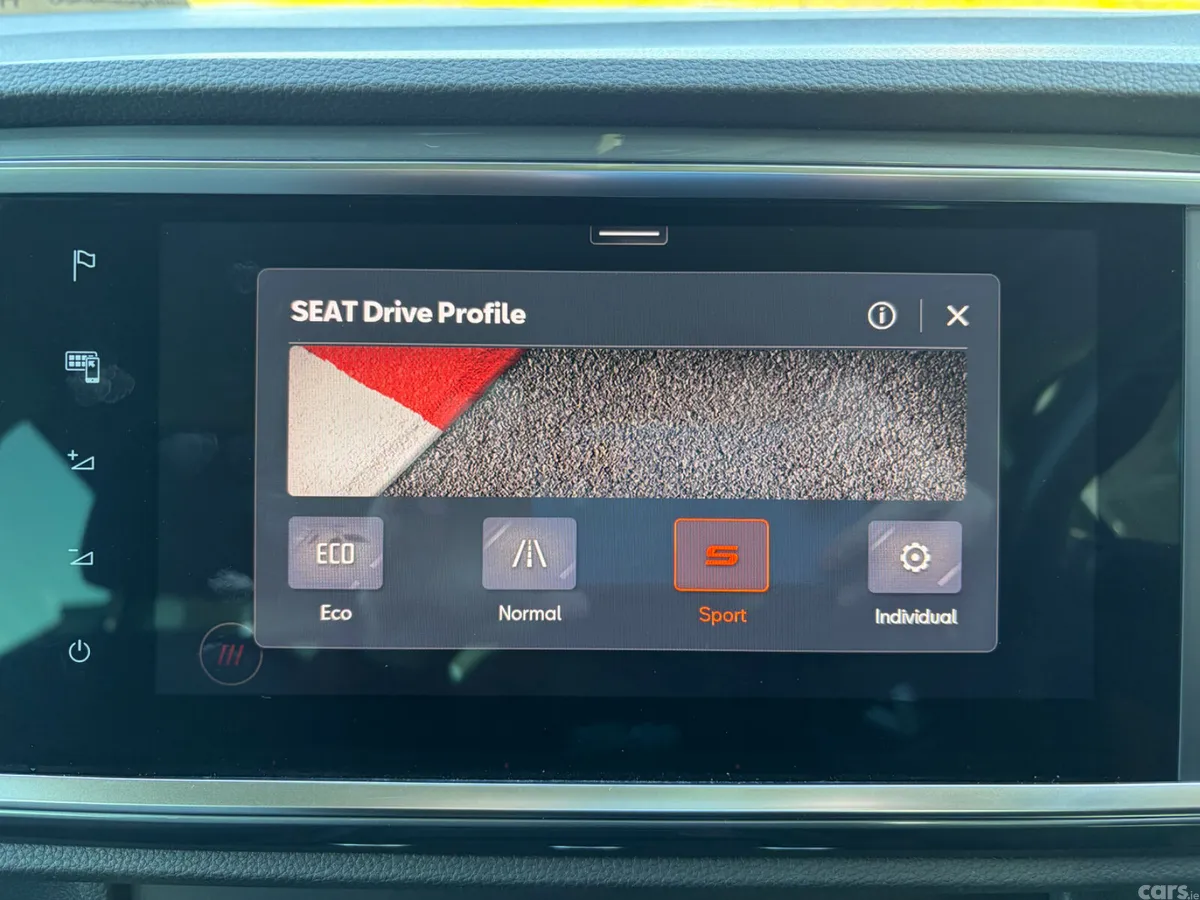 SEAT Ateca SUV, Petrol, 2023, Green