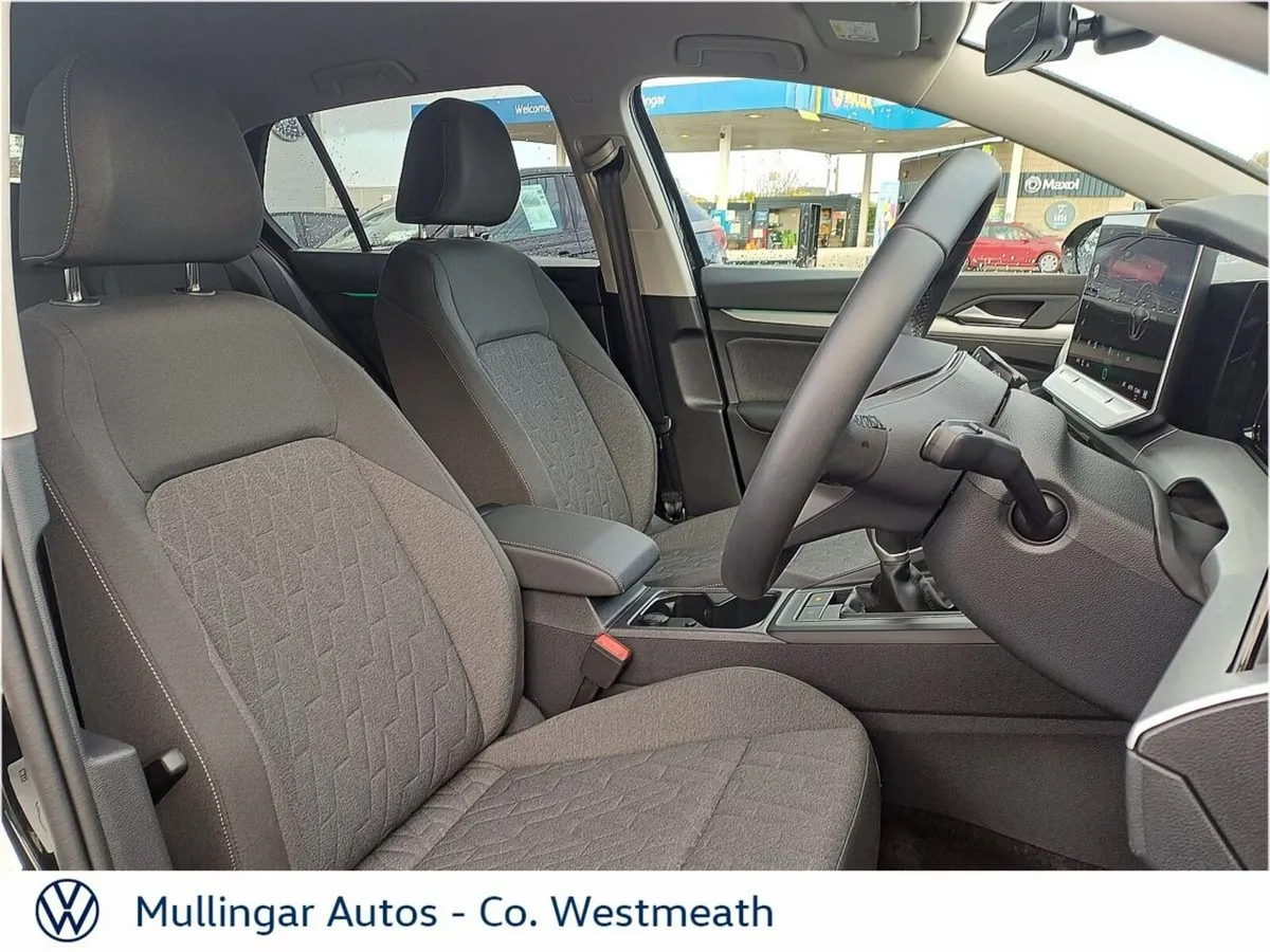 Volkswagen Golf Estate, Diesel, 2026, Black