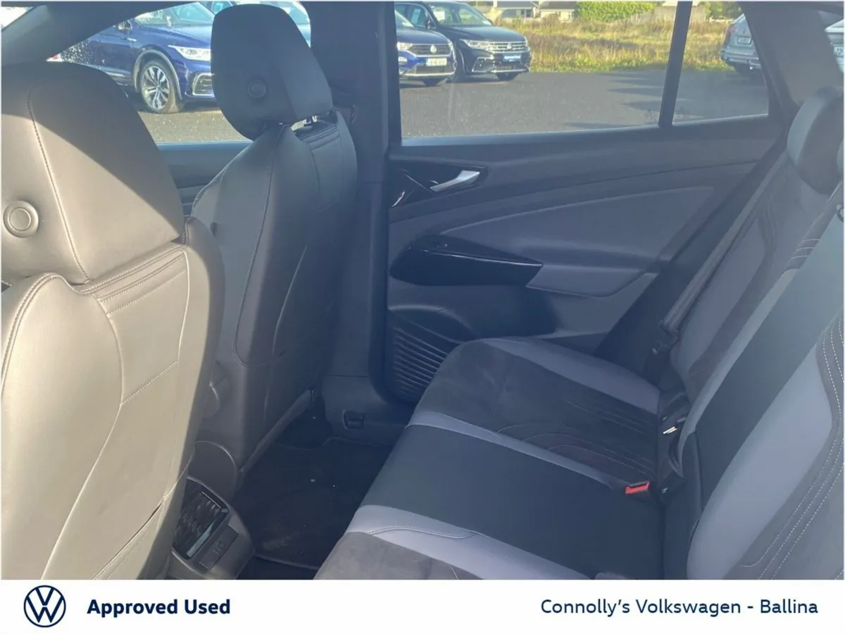 Volkswagen ID.4 Estate, Electric, 2024, Black