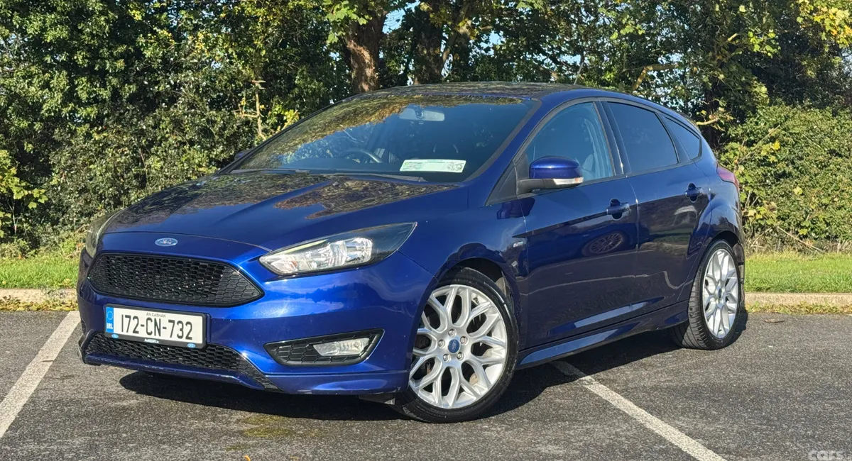 Ford Focus Hatchback, Diesel, 2017, Blue