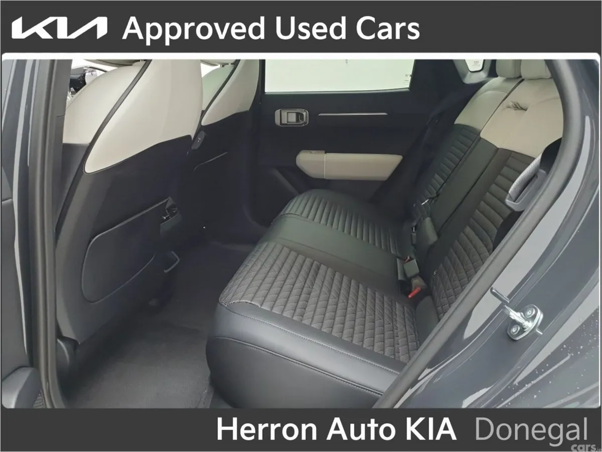Kia EV4 Hatchback, Electric, 2026, Grey