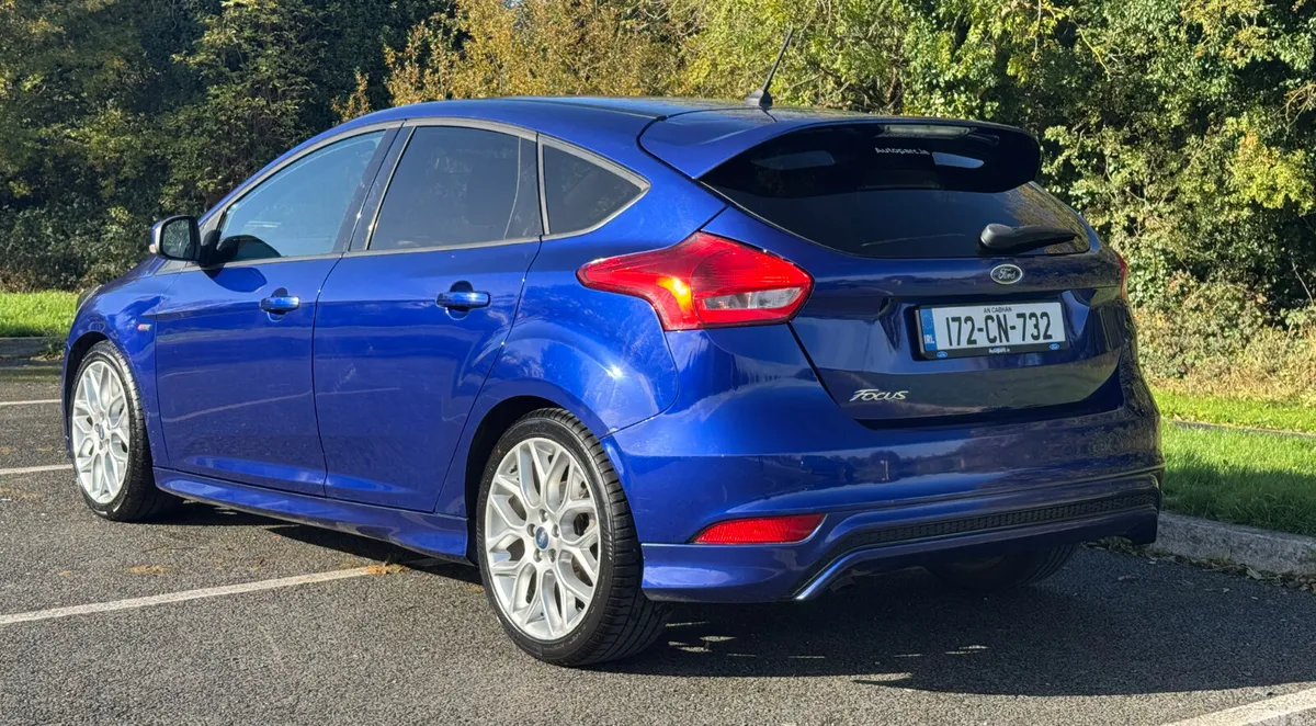 Ford Focus Hatchback, Diesel, 2017, Blue