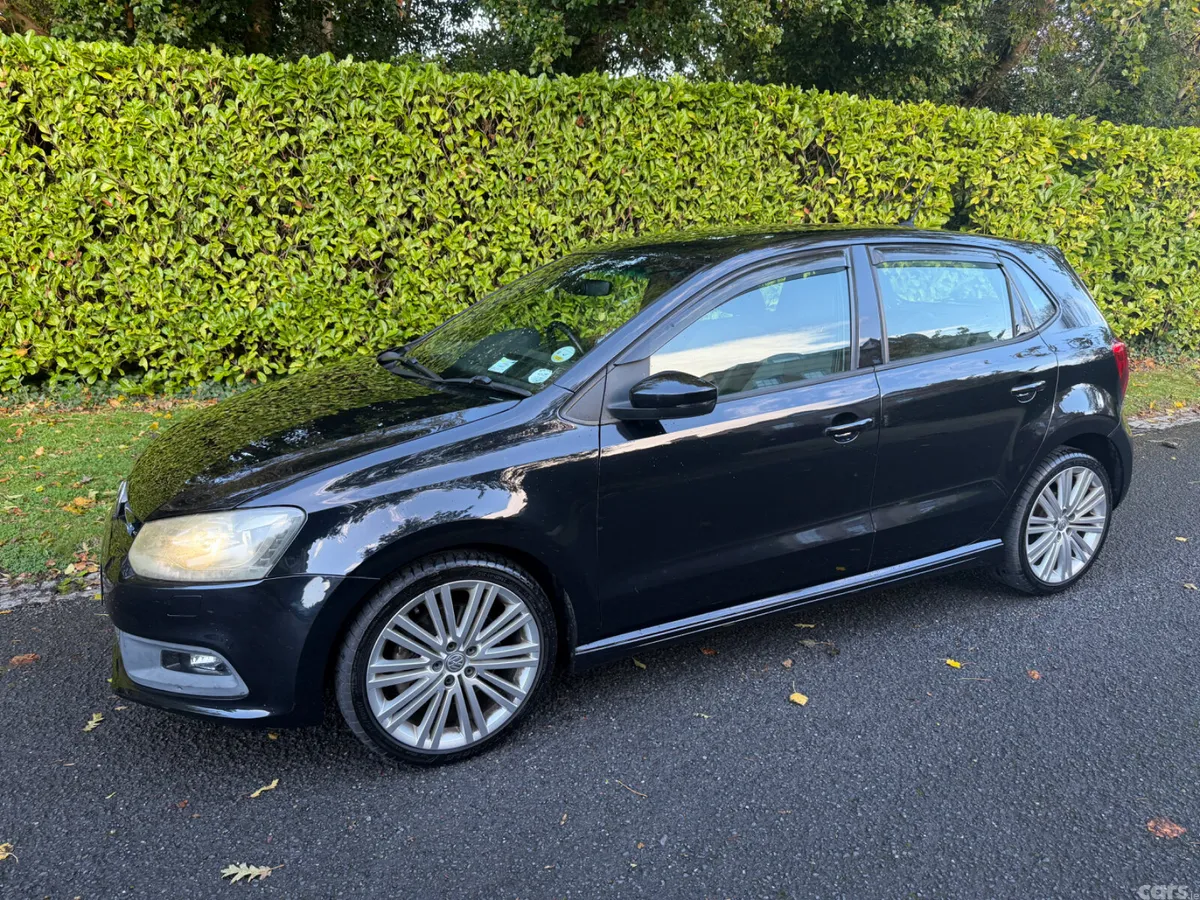Volkswagen Polo Hatchback, Petrol, 2016, Black