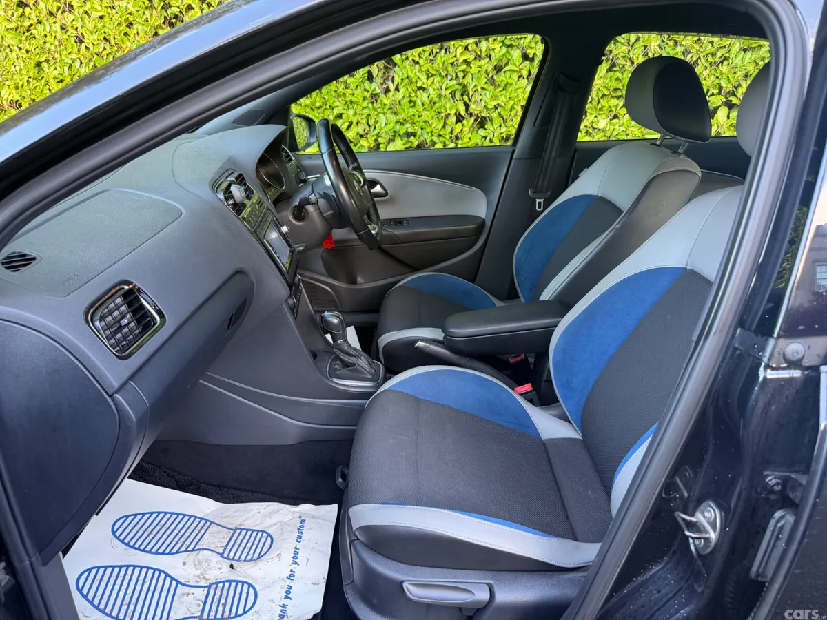 Volkswagen Polo Hatchback, Petrol, 2016, Black