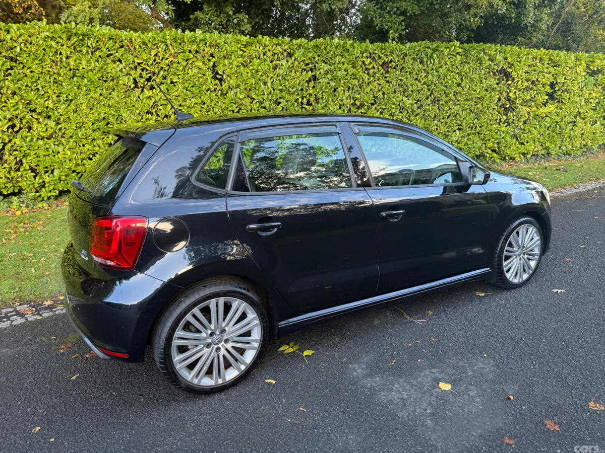 Volkswagen Polo Hatchback, Petrol, 2016, Black