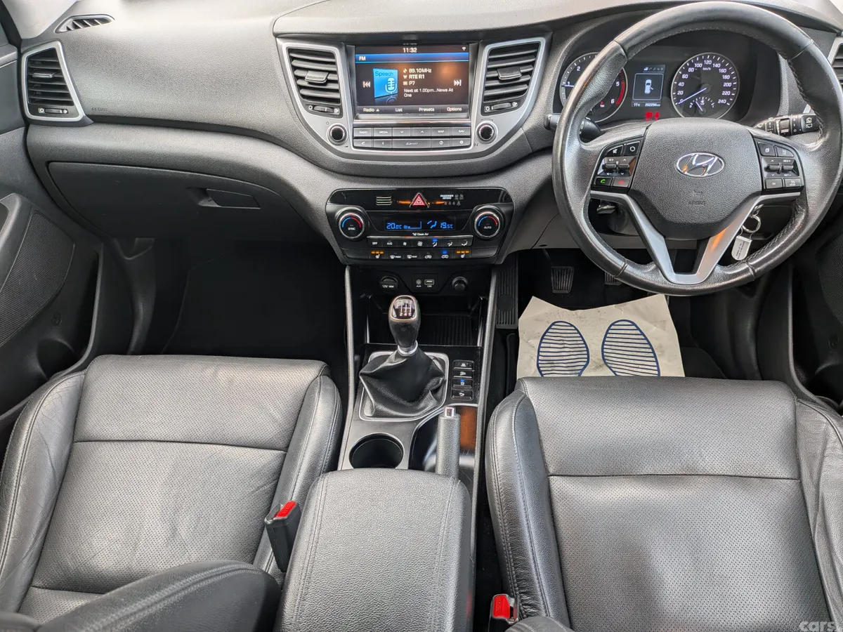 Hyundai Tucson SUV, Diesel, 2016, White