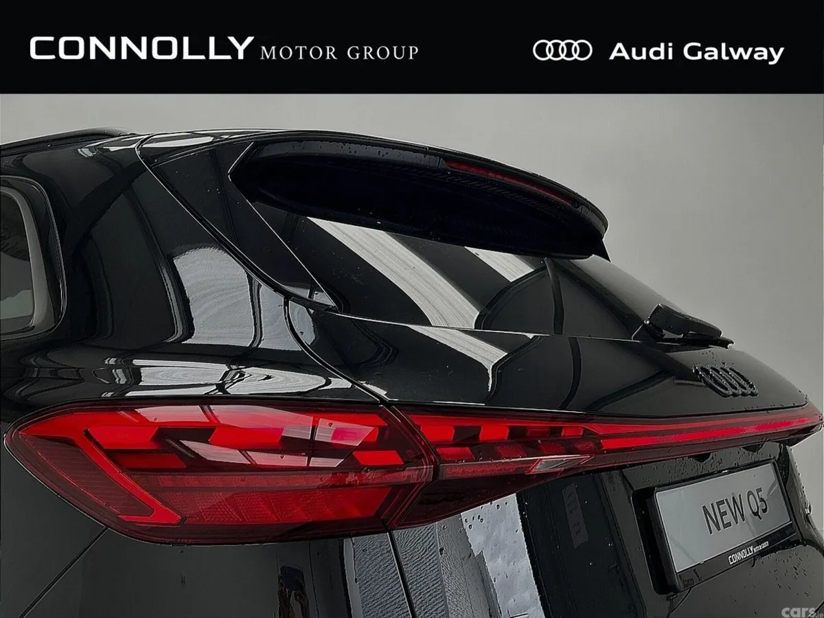 Audi Q5 SUV, Petrol Plug-in Hybrid, 2027, Black