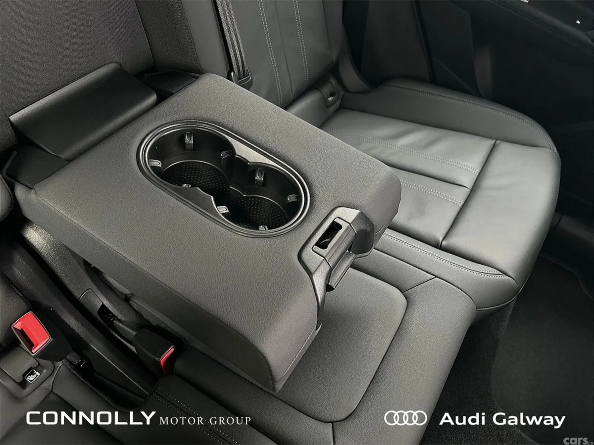 Audi Q5 SUV, Petrol Plug-in Hybrid, 2027, Black