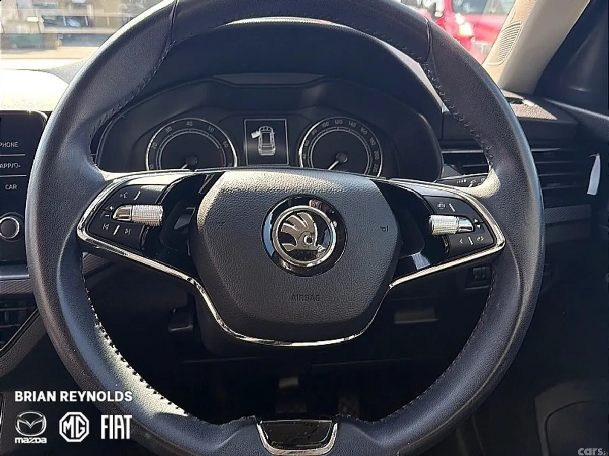 Skoda Kamiq Hatchback, Petrol, 2022, Black