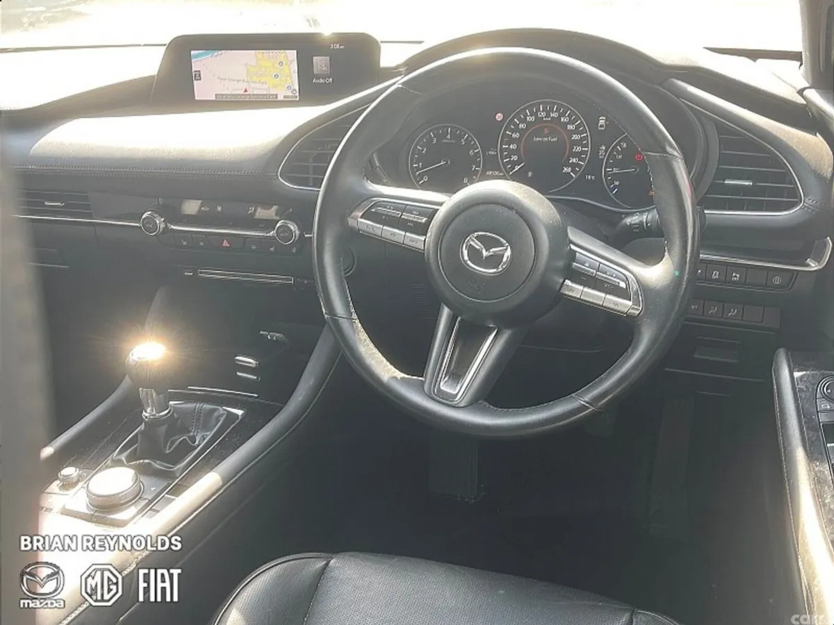 Mazda Mazda3 Hatchback, Petrol, 2021, Red