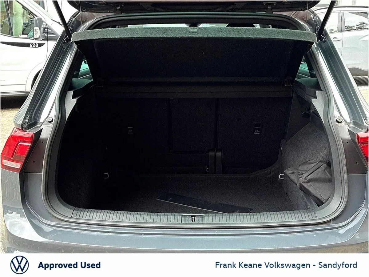 Volkswagen Tiguan SUV, Diesel, 2023, Grey