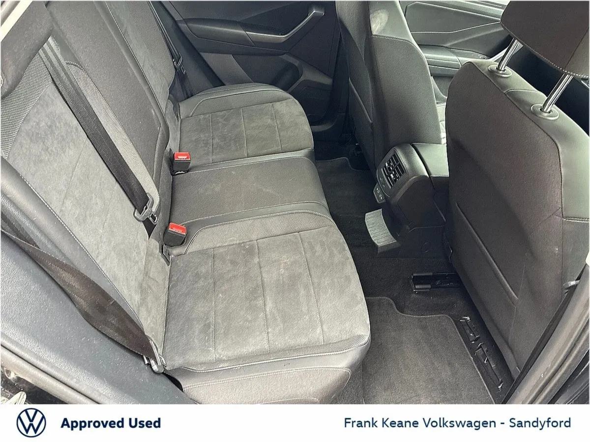 Volkswagen T-Roc SUV, Petrol, 2023, Black