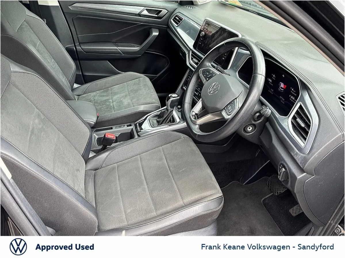 Volkswagen T-Roc SUV, Petrol, 2023, Black