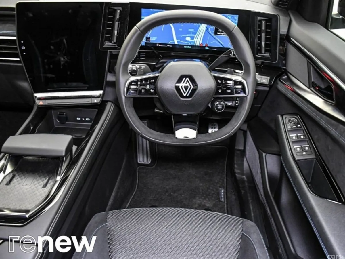Renault Austral SUV, Petrol Hybrid, 2025, White