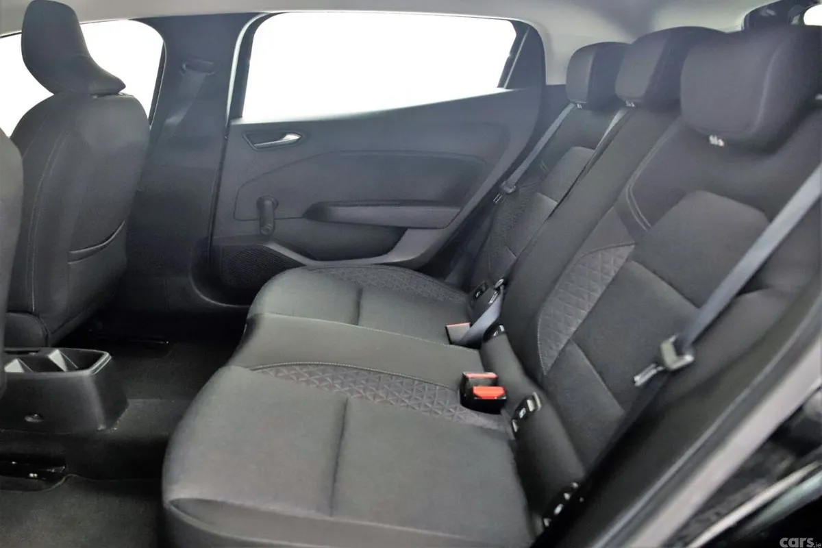 Renault Clio Hatchback, Petrol, 2020, Black