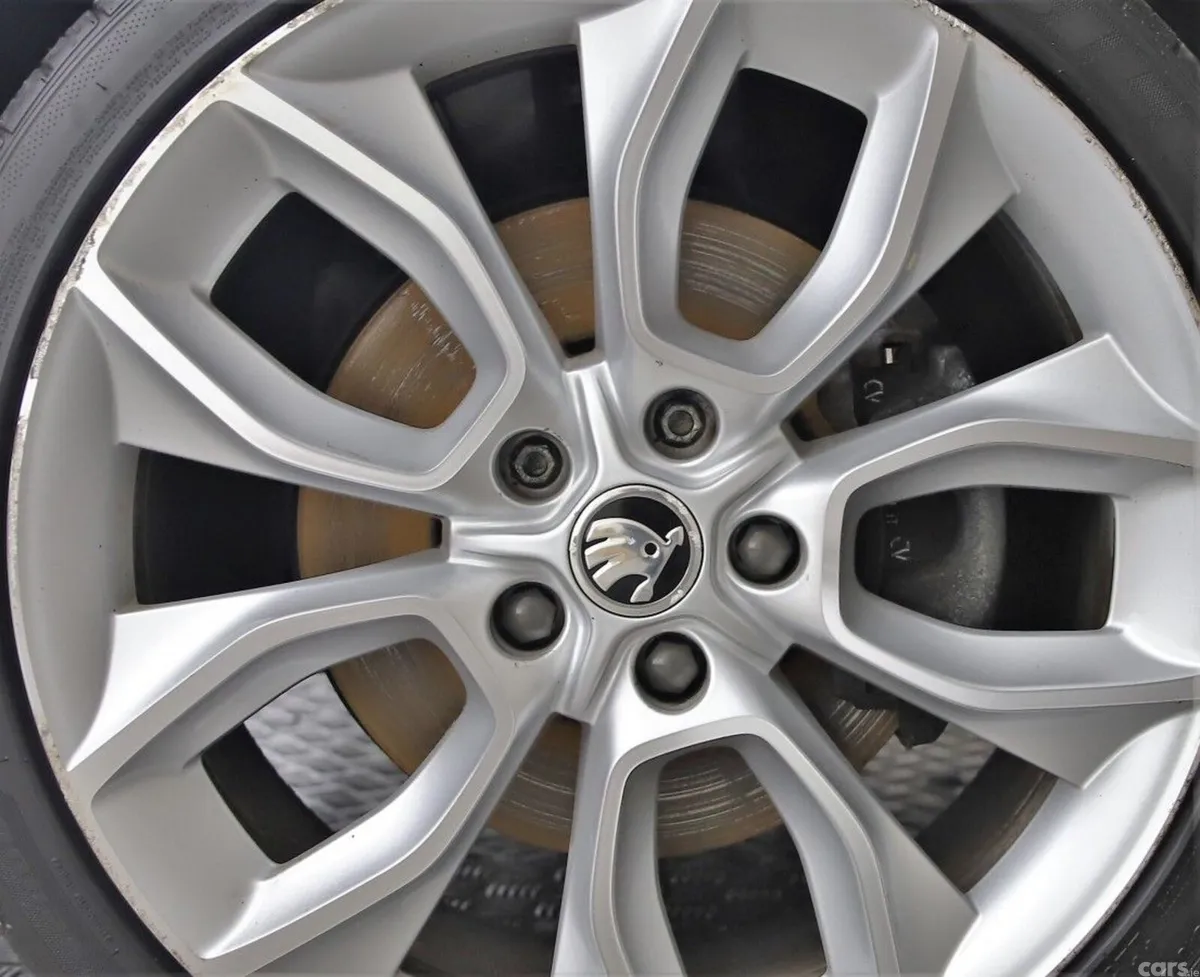 Skoda Karoq SUV, Petrol, 2022, Grey