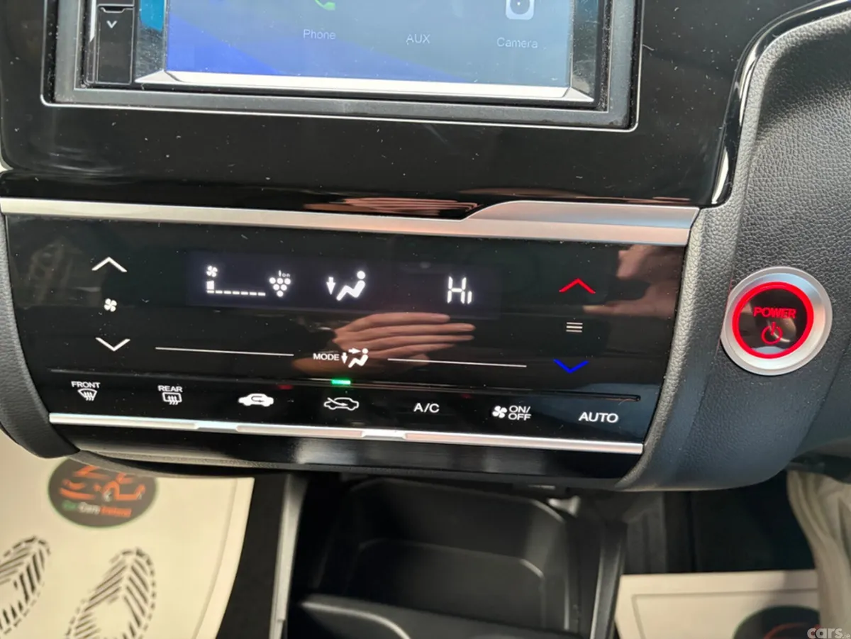 Honda Fit Hatchback, Petrol Hybrid, 2017, White