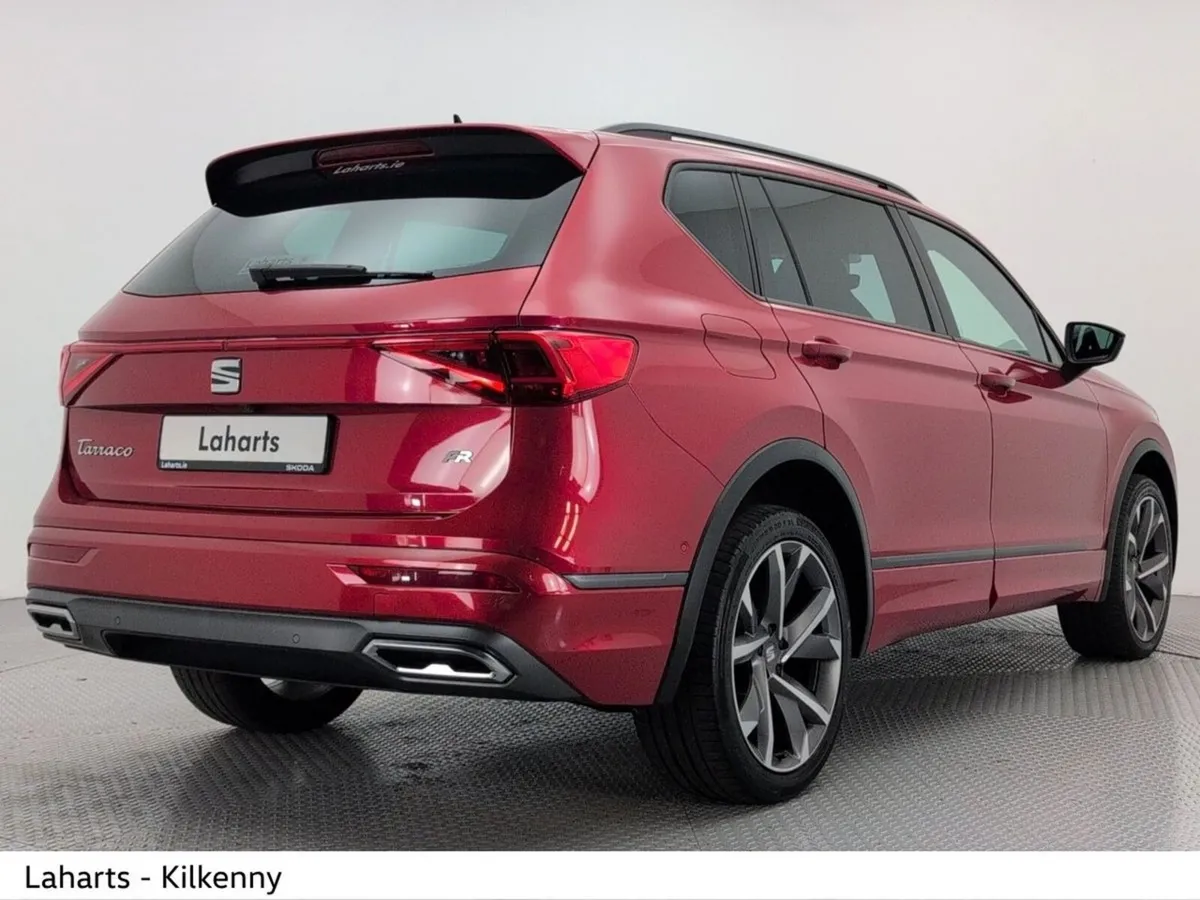 SEAT Tarraco Estate, Diesel, 2023, Red