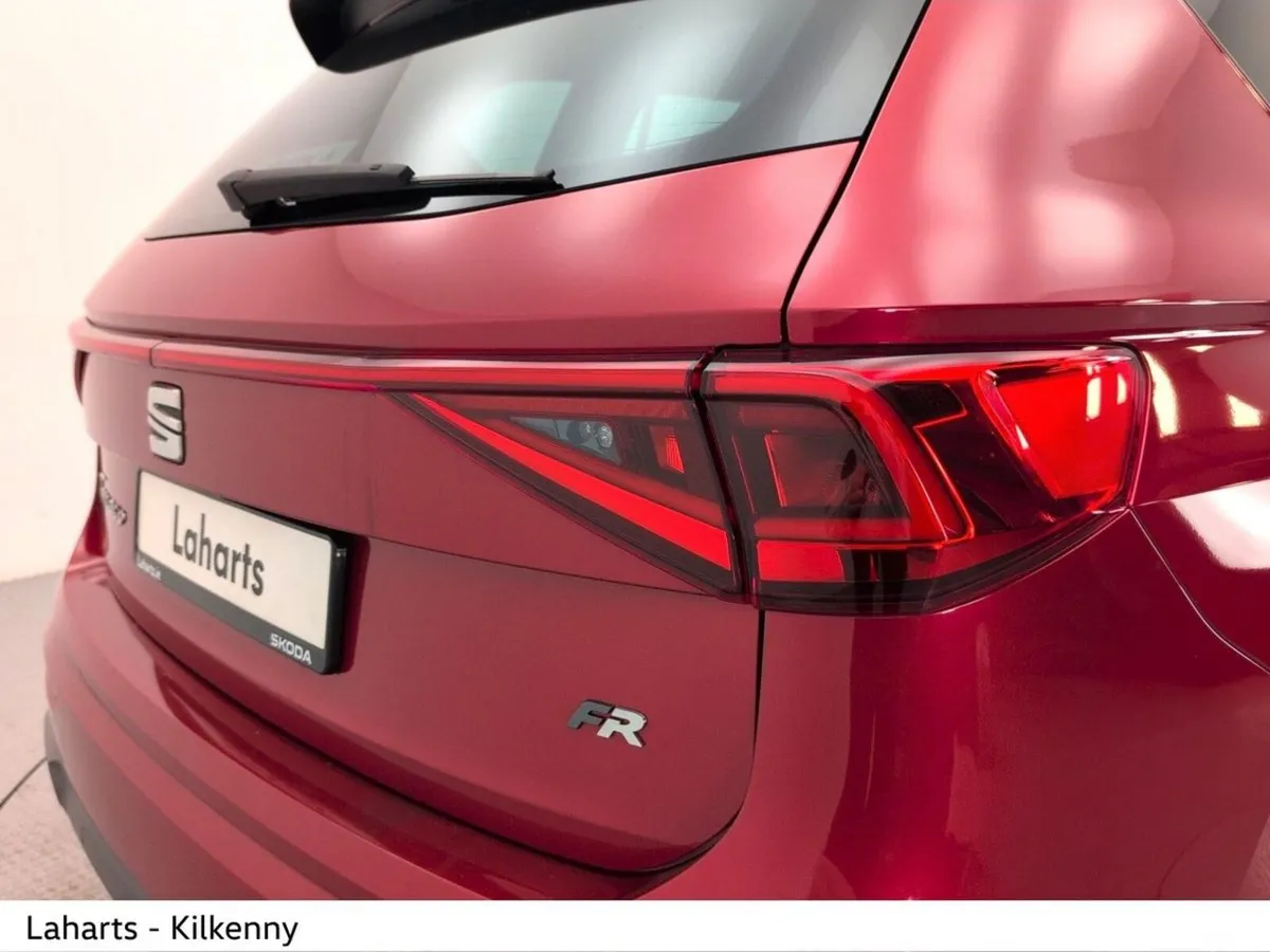 SEAT Tarraco Estate, Diesel, 2023, Red