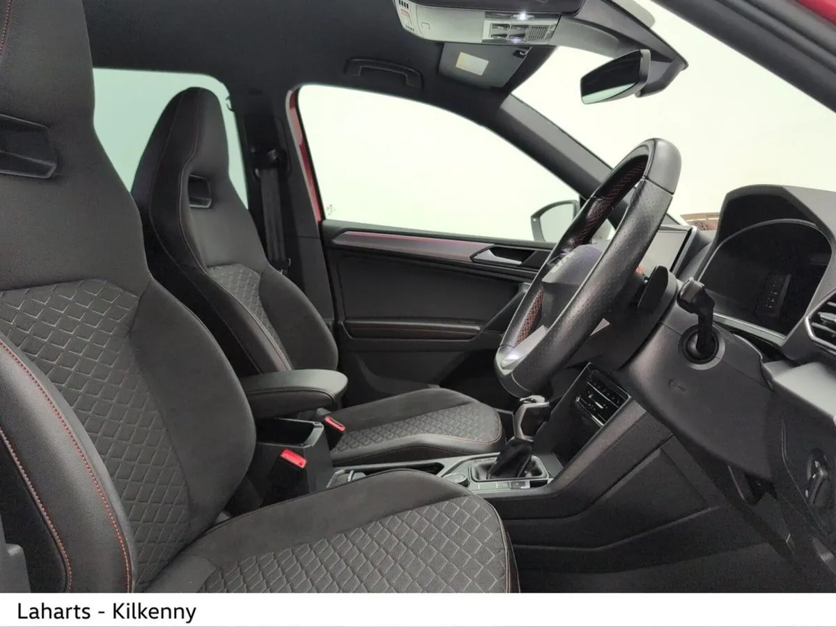 SEAT Tarraco Estate, Diesel, 2023, Red